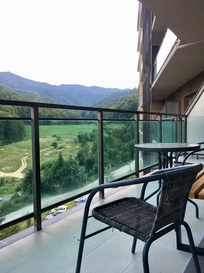 Nature View Apartment Брашов Экстерьер фото